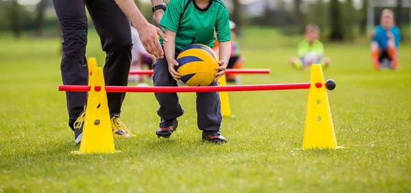 惊爆！布朗尼四天打破两项联盟得分纪录，湖人胜势如飓风